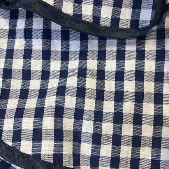 Girls Guess Jeans skirt - Picture 2 of 5